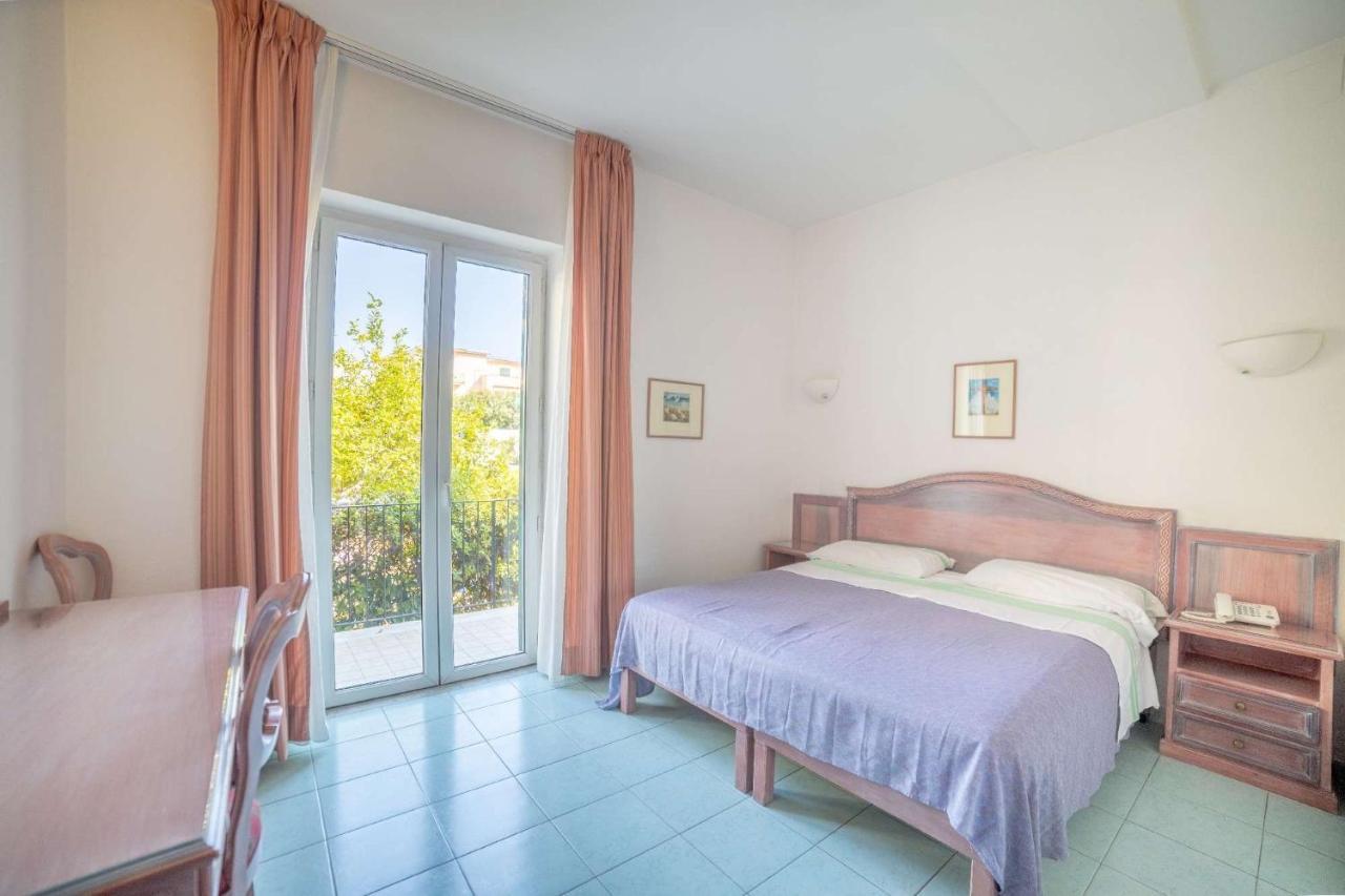 Hotel Royal Terme Ischia Kültér fotó
