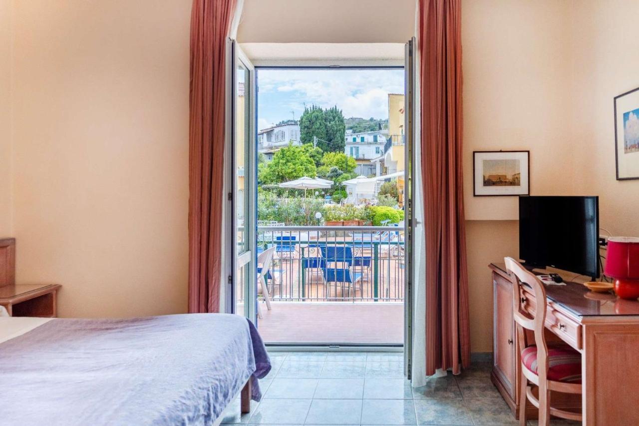 Hotel Royal Terme Ischia Kültér fotó