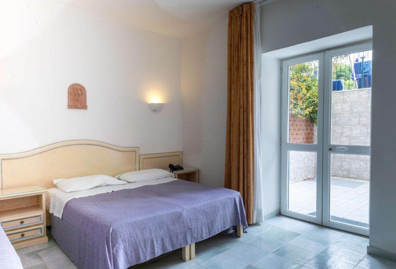 Hotel Royal Terme Ischia Kültér fotó